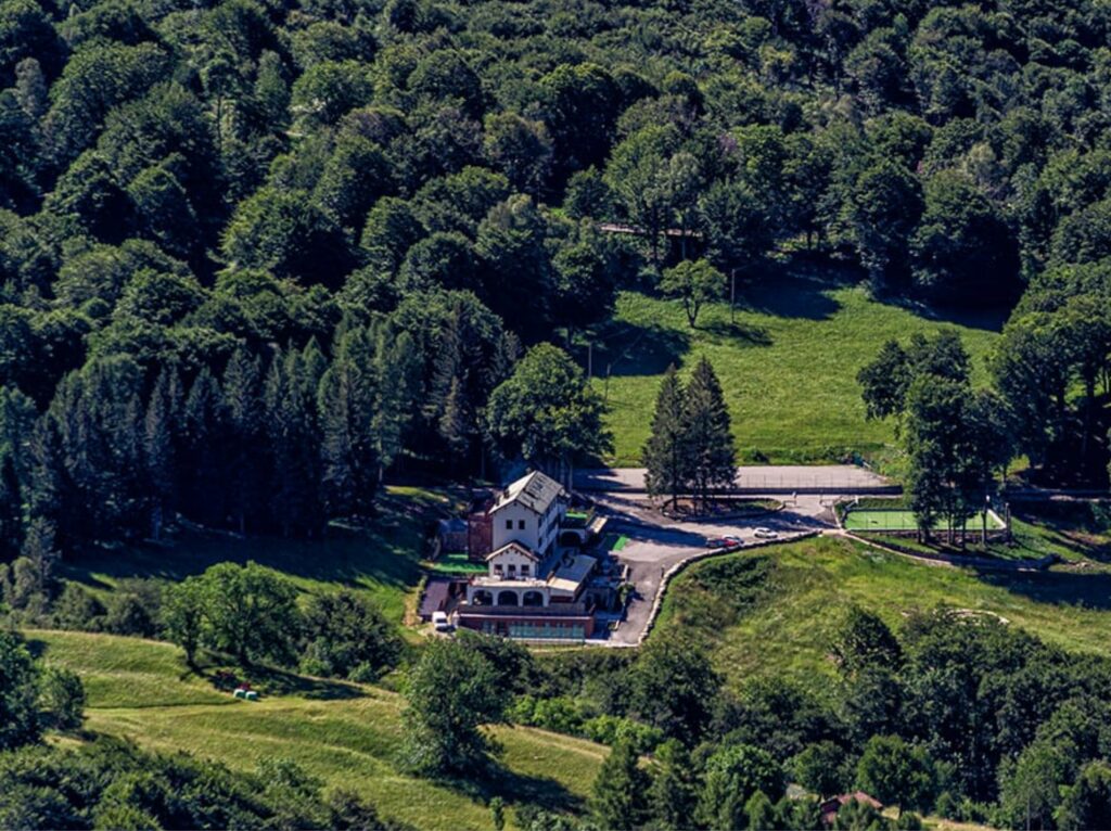 xr:d:DAFAXfxw3aA:64,j:34818014847,t:22090813