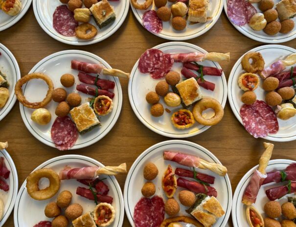 xr:d:DAFAXfxw3aA:64,j:34818014847,t:22090813